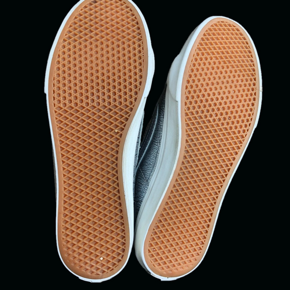 Rare Vans Silver Hightops - Picture 4 of 5